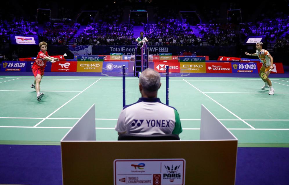 在回顾他的 在回顾他的